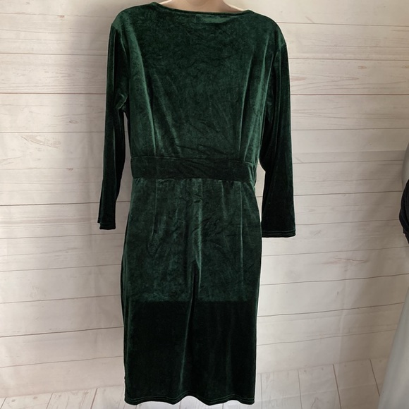 Ins Nova Size XL Green Velvet BodyCon Dress - Picture 6 of 8